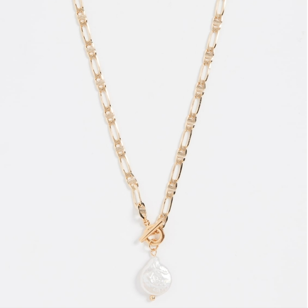 Shashi Sovereign Pearl Necklace
